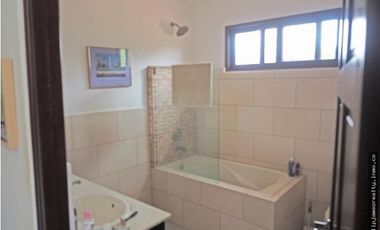 Venta: Casa de 3 recámaras en Trinity Hills Valley