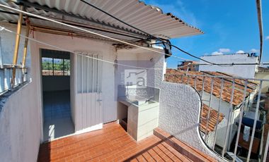 COD. 6061 - SE ARRIENDA CASA - BARRIO: PRADOS DEL MUTIS