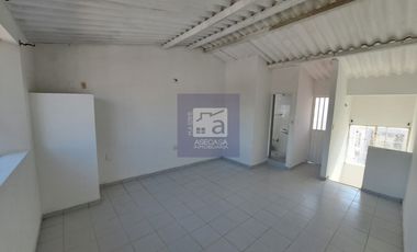 COD. 6061 - SE ARRIENDA CASA - BARRIO: PRADOS DEL MUTIS