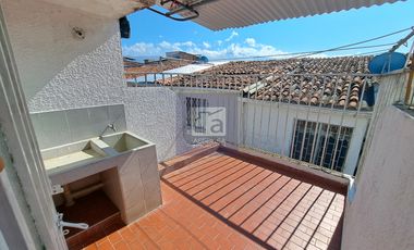 COD. 6061 - SE ARRIENDA CASA - BARRIO: PRADOS DEL MUTIS