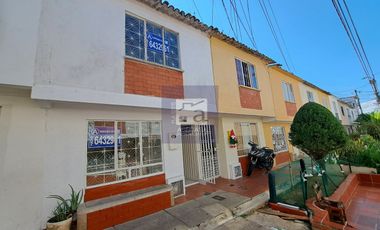 COD. 6061 - SE ARRIENDA CASA - BARRIO: PRADOS DEL MUTIS