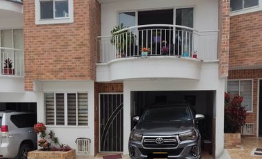 casa en venta en san cristóbal. Cod V125055