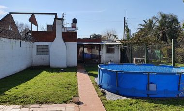 CASA CENTRICA CON DEPARTAMENTO