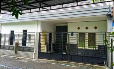 Sewa Rumah Murah di Mitra Kebraon Kota Surabaya