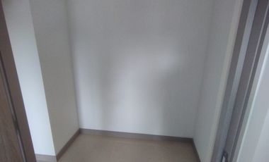 apartamento en arriendo en las flores. Cod A217352