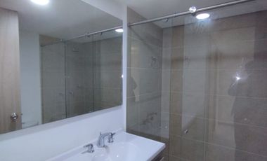 apartamento en arriendo en las flores. Cod A217352