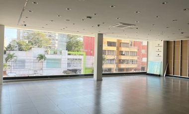 local en arriendo en alto prado. Cod A104018