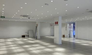 local en arriendo en alto prado. Cod A104018