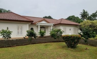 DIJUAL RUMAH dgn TANAH LUAS di PERUM VILLA CINERE MAS