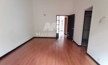 casa en arriendo en  suramérica. Cod A59772