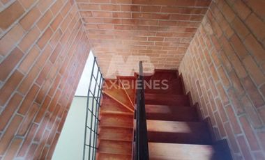 casa en arriendo en  suramérica. Cod A59772