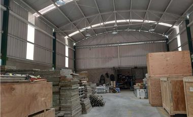 Venta de Bodega Industrial ubicada en la variante Aeropuerto Hipodromo