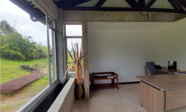 Venta de Bodega Industrial ubicada en la variante Aeropuerto Hipodromo