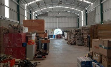 Venta de Bodega Industrial ubicada en la variante Aeropuerto Hipodromo