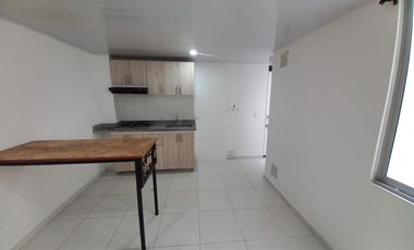 apartamento en arriendo en edificio brisas de la pola piso 3. Cod A13639