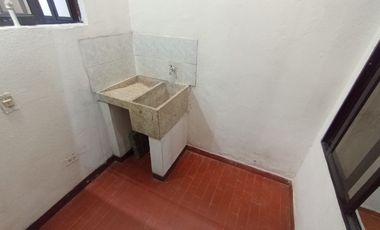casa en arriendo en parque residencial. Cod A9191127