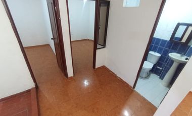 casa en arriendo en parque residencial. Cod A9191127