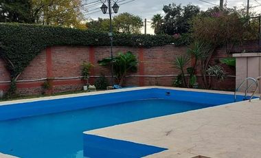 CASA JARDIN Y PILETA GRO BAIGORRIA