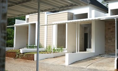 JUAL RUMAH DI SALATIGA DEKAT KAMPUS UKSW DAN NYAMAN LOKASI HOOK