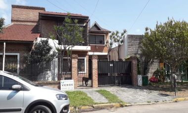 Chalet en venta en Ezpeleta Este