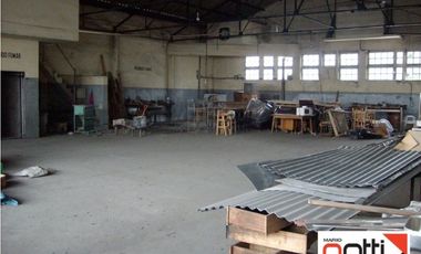 GALPON  CON LOCALES EXCELENTE UBICACIÓN 17 X 39