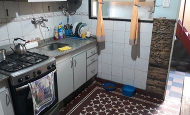 Departamento Tipo Casa en venta en Remedios de Escalada Este
