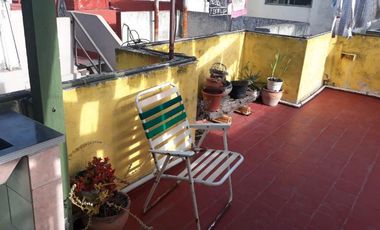 Departamento Tipo Casa en venta en Remedios de Escalada Este