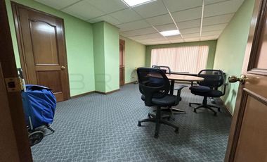 oficina en arriendo/venta en chico norte. Cod A6335