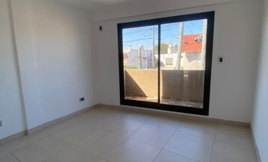 Departamento Tipo Casa en venta en Lanus Oeste
