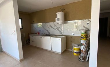 Departamento Tipo Casa en venta en Lanus Oeste