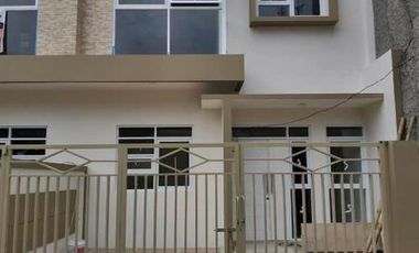 Rumah Strategis @Sulaksana Antapani Dekat ke Kawasan Arcamanik, Cisaranten dan Soekarno Hatta