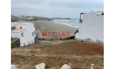 ¡¡ Bajó De Precio !!  ¡¡ Excelente Oportunidad !! ¡¡ Precio De Ocasión !!  ¡¡ Venta De Terreno En Playa Punta Corrientes !!