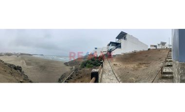 ¡¡ Bajó De Precio !!  ¡¡ Excelente Oportunidad !! ¡¡ Precio De Ocasión !!  ¡¡ Venta De Terreno En Playa Punta Corrientes !!