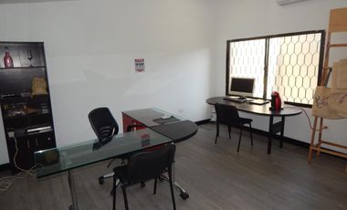 casa en venta en los alpes. Cod V86505