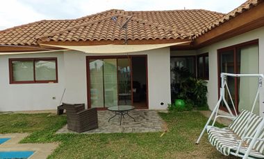 Se arrienda Casa 4D 3B en Romeral, Curicó