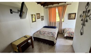 VENTA DE CASA CAMPESTRE EN TEBAIDA, QUINDO, COLOMBIA