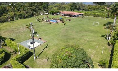 VENTA DE CASA CAMPESTRE EN TEBAIDA, QUINDO, COLOMBIA