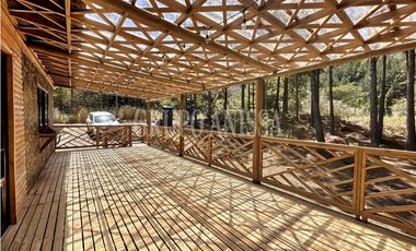 Oportunidad! Se Vende Hermosa Cabaña en Altos del Maria