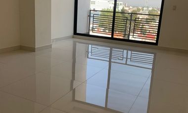 VENTA DE PH EN CENIA TOWERS FRENTE A LA NORIA