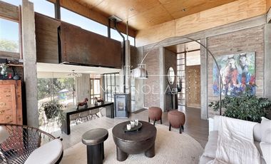 Casa en venta de 4 dorm. en Colina