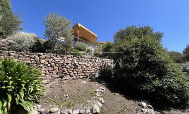 Casa en venta de 4 dorm. en Colina
