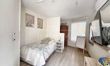Casa en venta de 4 dorm. en Colina