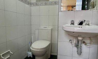 oficina en arriendo/venta en el nogal. Cod A19820
