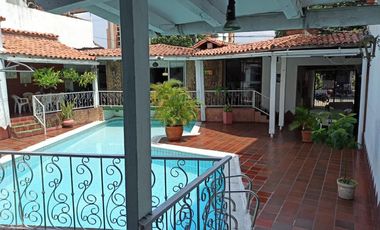 casa en arriendo/venta en barrio caobos. Cod V2009