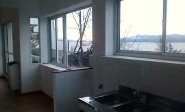 Amantes de la Vista. Departamento en PH reciclado a nuevo con la mejor vista de Bariloche