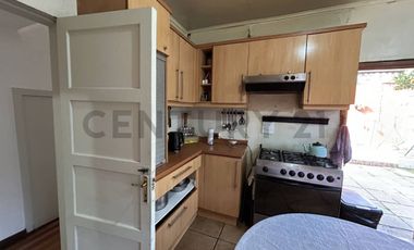 Venta excelente casa en Chorrillos