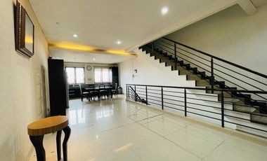 DIJUAL CEPAT TOWNHOUSE @ CIUMBULEUIT DEKAT UNPAR BANDUNG
