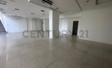 SE ARRIENDA LOCAL ESCUELA MILITAR