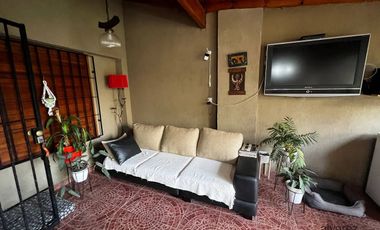 Venta Chalet 5 Ambientes  Isidro Casanova