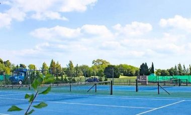 Oportunidad Departamento vista al GOLF - Medal Country club